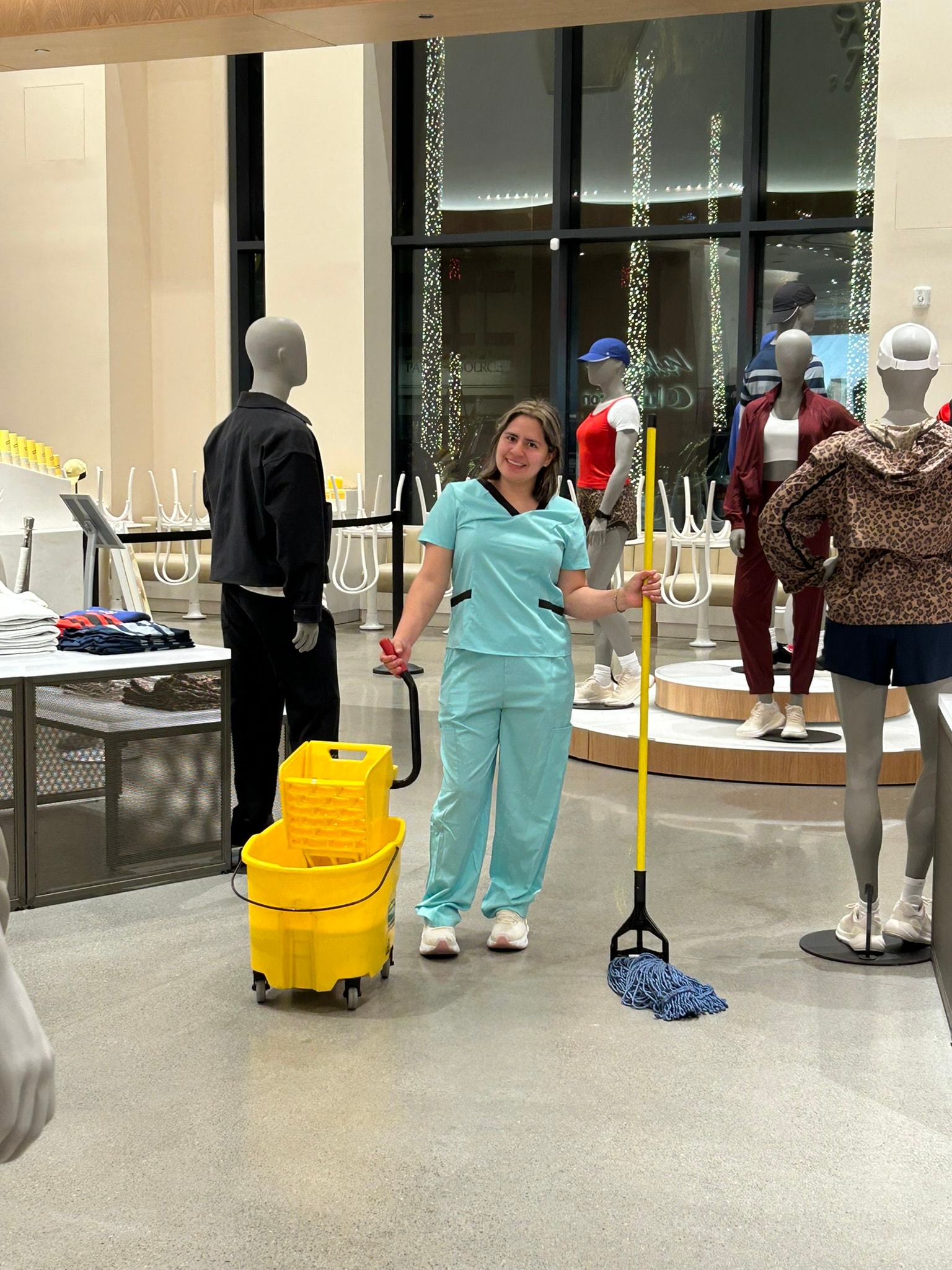 Fresh retail space after STYX commercial clean